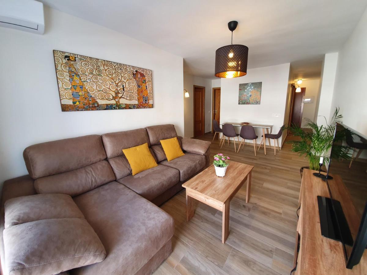 Galvez Flat, At Principal Railway Station In Malaga Daire Dış mekan fotoğraf