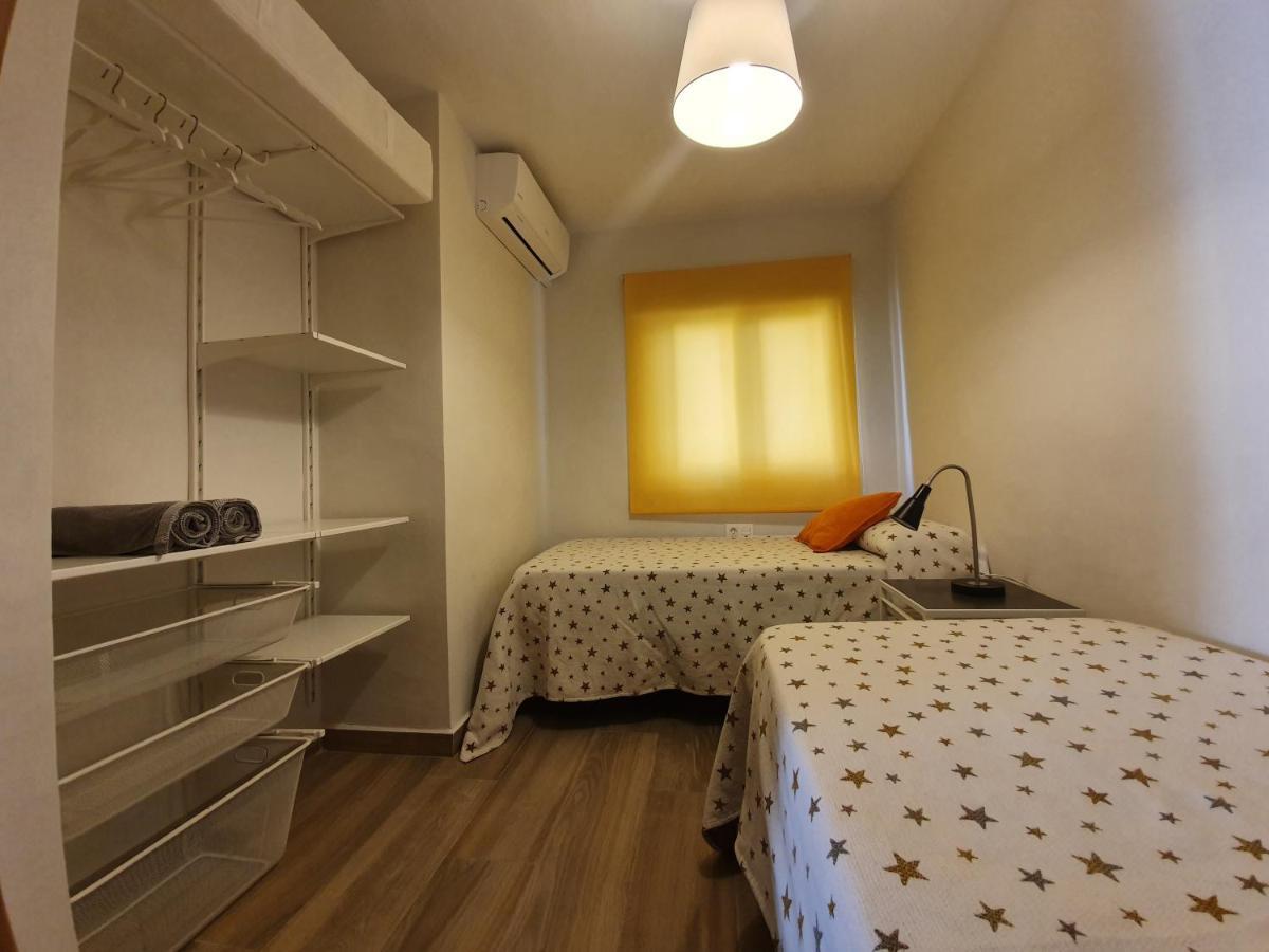 Galvez Flat, At Principal Railway Station In Malaga Daire Dış mekan fotoğraf